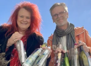 Flaskepost med delfiner