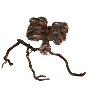 Cire perdue støbt fugl der sidder på en bronzestøbt troldhasselgren