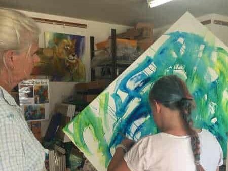 Maleundervisning
l&aelig;r at male p&aring; malekursus